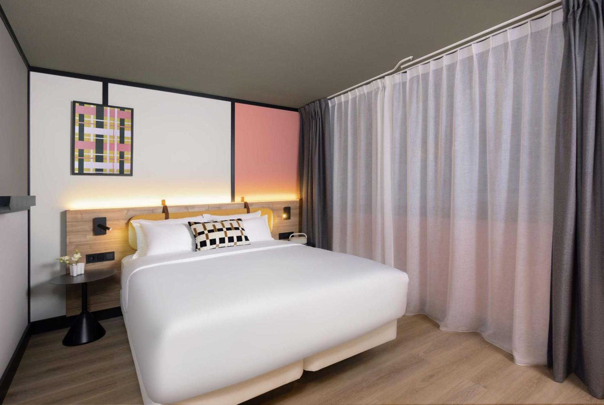 Avani Museum Quarter Amsterdam Hotel - Previously Nh Amsterdam Museum Quarter Экстерьер фото